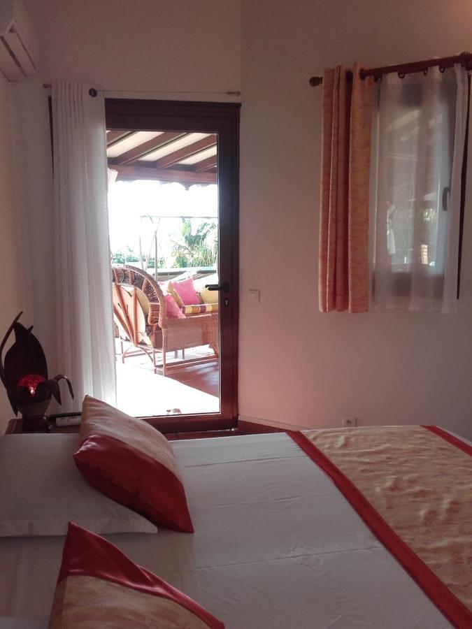 Chambre D'Hotes "Villa Rayon Vert" Deshaies Eksteriør billede